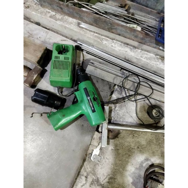 Khoan bắn vít pin 10 ly Hitachi hàng Nhật bãi