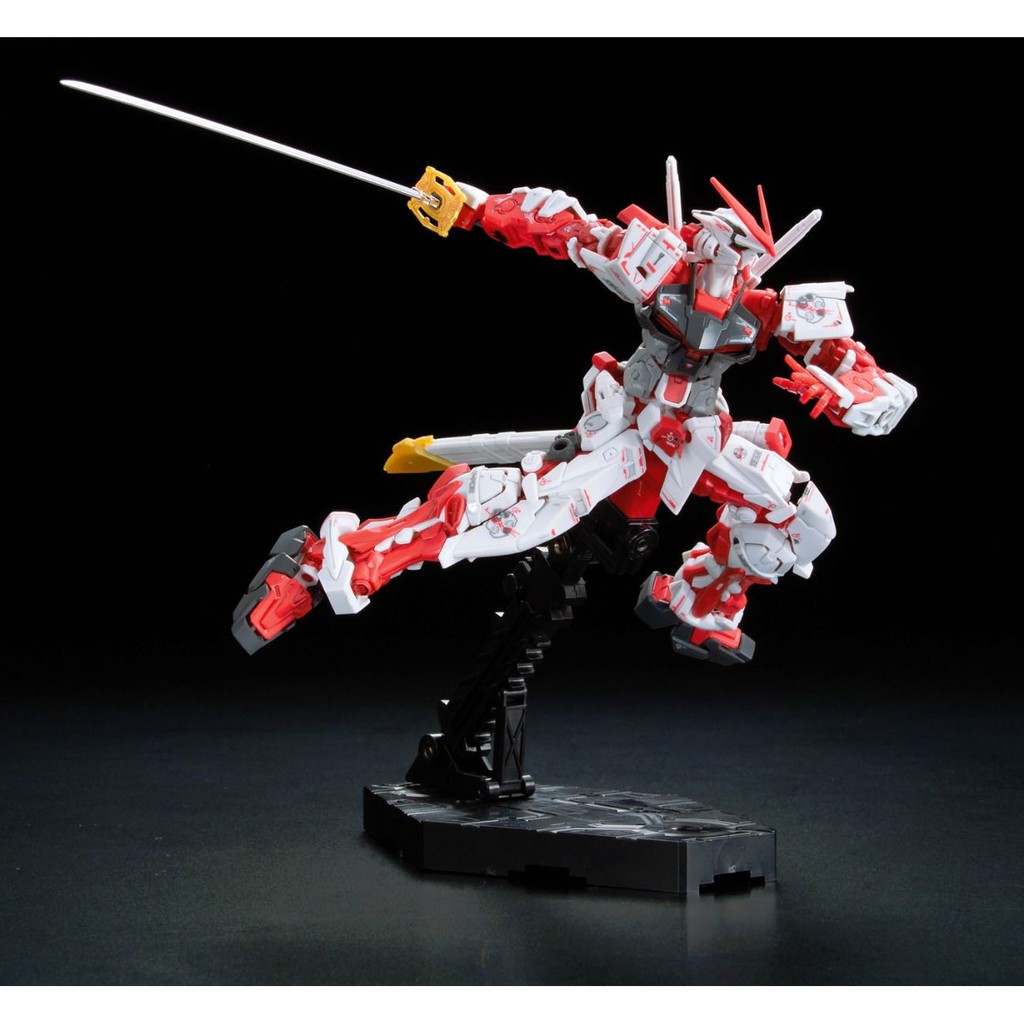 Mô Hình Lắp Ráp Gundam RG Astray Red