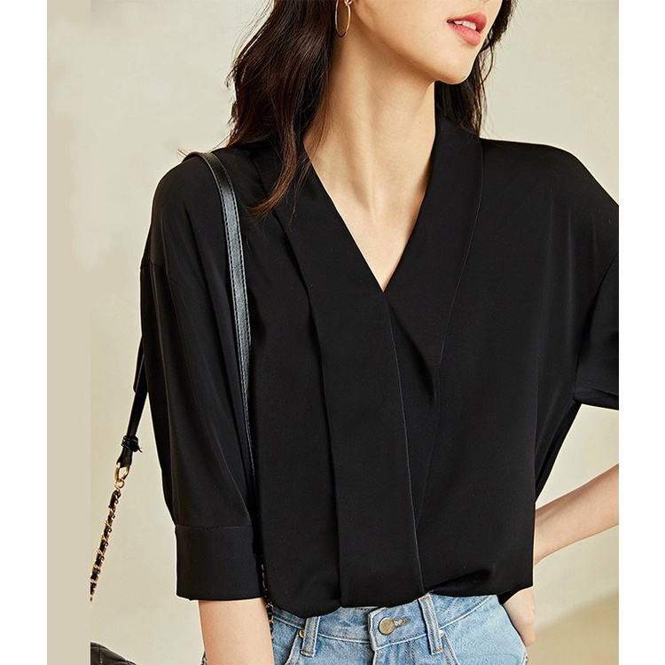 Áo Sơ Mi Chiffon Nữ Tay Lửng Cổ Chữ V Màu Trắng Đen Phong Cách Hàn Quốc
