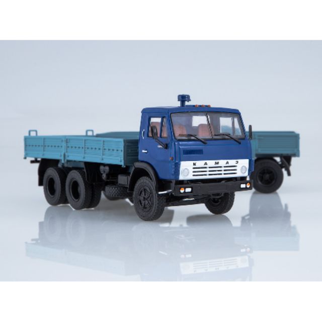 KAMAZ-5320 với trailer GKB-8650