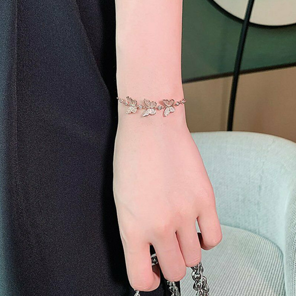 Vòng Tay Hợp Kim Mặt Hình Bướm Đính Đá Xinh Xắn Cho Nữ