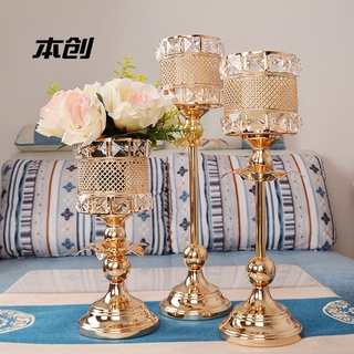 Chân nến hoa đá vuông trang trí