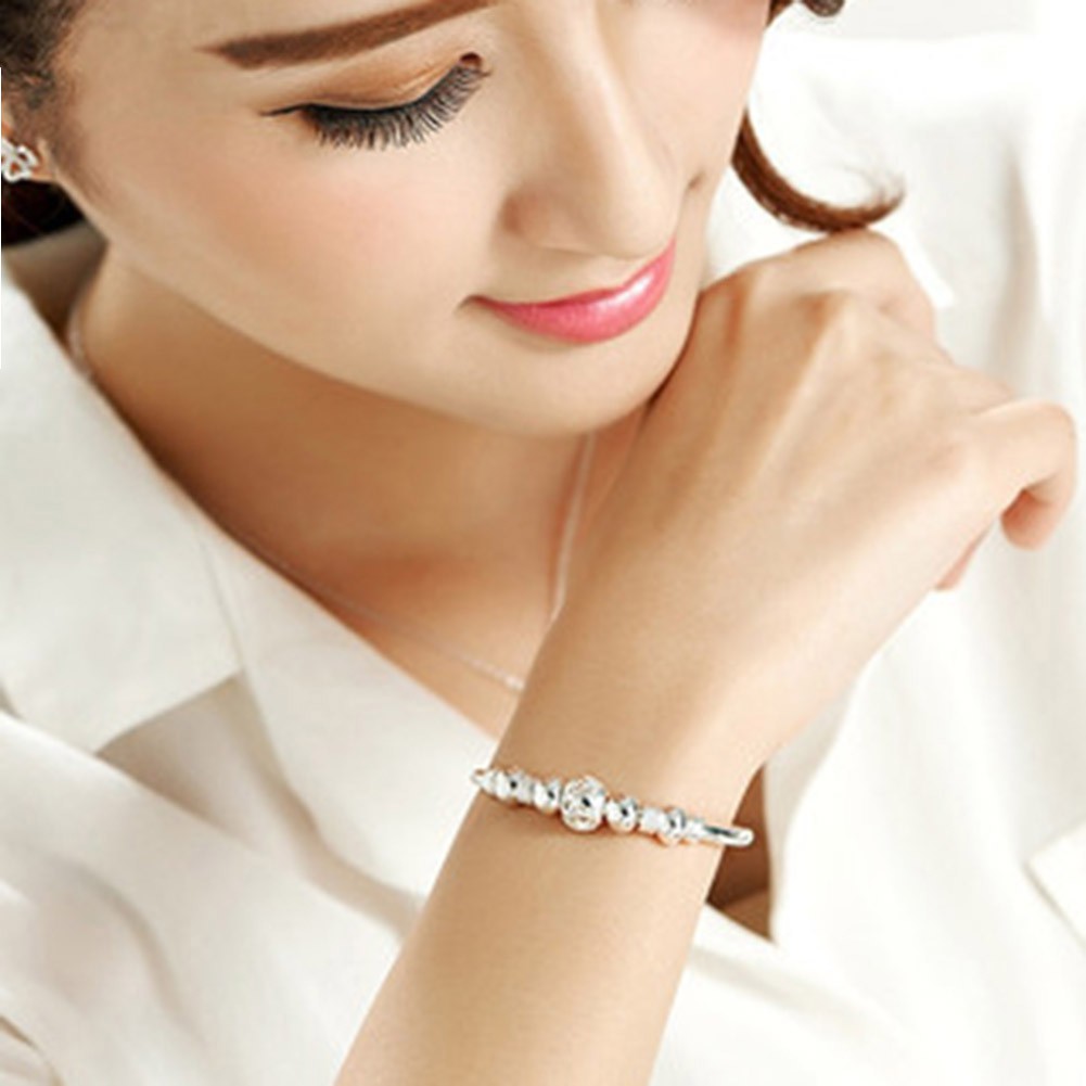 Vòng tay mạ bạc 925 dạng hở đính hạt sang trọng