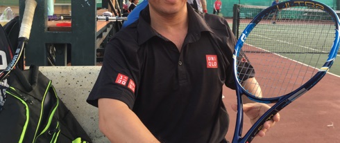 Áo tennis uniqlo