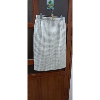 Chân váy dạ