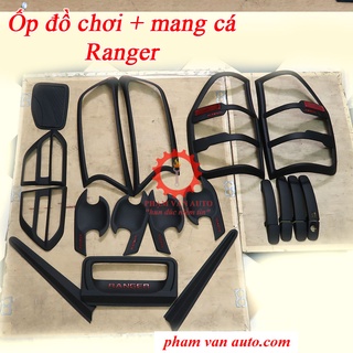 Full đồ chơi Ford Ranger 7 vị trí: ốp pha + hậu + nắp xăng + tay + hõm + mang cá + tay thùng sau từ Phạm Văn auto