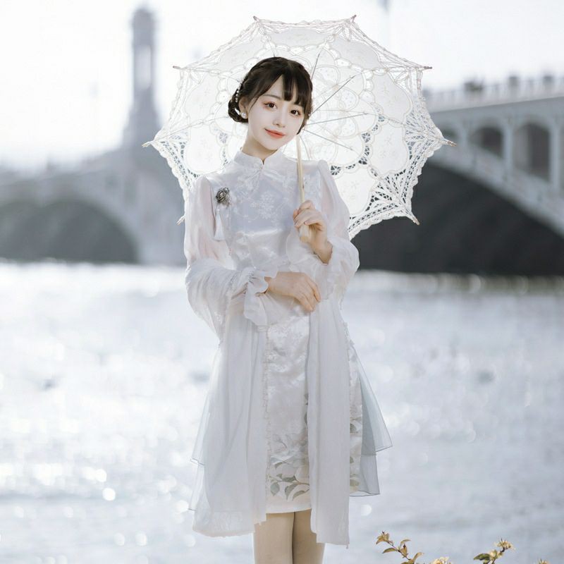 Ô dù ren cưới đạo cụ chụp hình trang trí