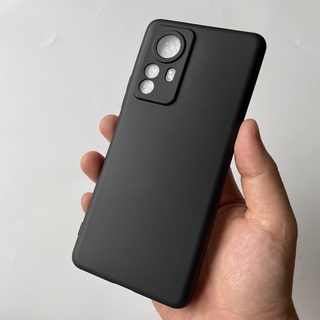 Ốp lưng silicon đen nhám cho Xiaomi Mi 12 Pro không bám vân tay, khoét riêng từng mắt camera.