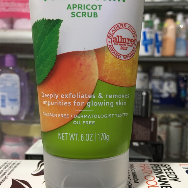 Sữa Rửa Mặt St.Ives Blemish Control Apricot Scrub 170g