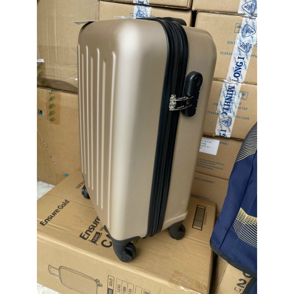 Vali cần kéo 20 inch Lock&Lock LTZ615