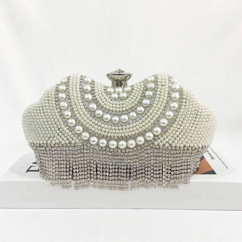 Clutch Sò đính đá tua rua siêu sang chảnh
