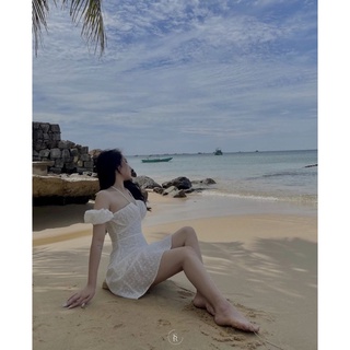 Đầm trắng xô hoa dây cổ yếm rớt vai🤍