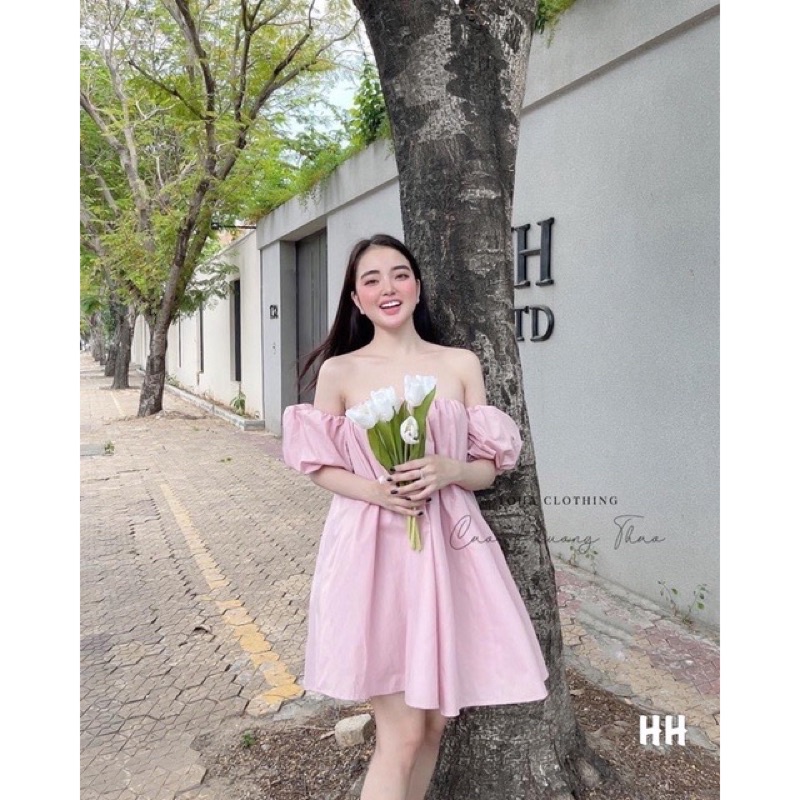 Đầm suông trễ vai