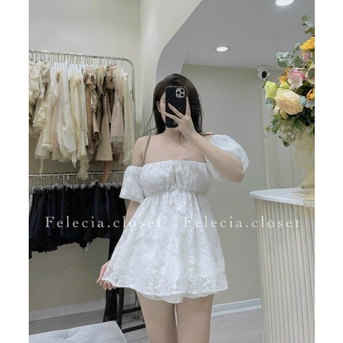 Set hoa nổi áo bẹt vai short xinh