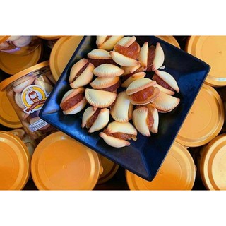 1hủ 300gr sò khóm Thái Lan