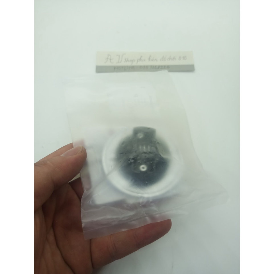 Logo nắp capo đầu xe ô tô Mercedes màu xanh