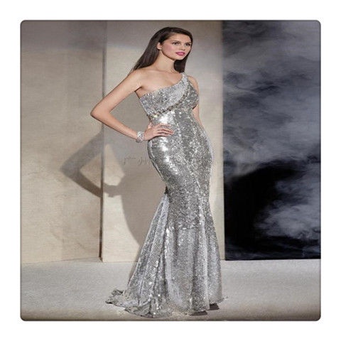 Vải Sequin Hình Chữ Nhật Dùng Để Biểu Diễn Hóa Trang