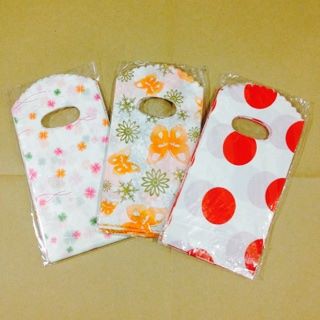 Túi lụa 8x16cm : 20k / xấp /50c