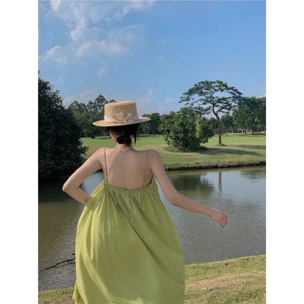 Sale đầm 2 dây màu xanh bơ