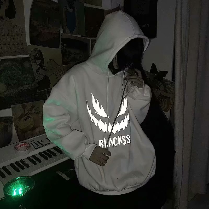 Áo khoác hoodie tay dài dáng rộng họa tiết thời trang | BigBuy360 - bigbuy360.vn