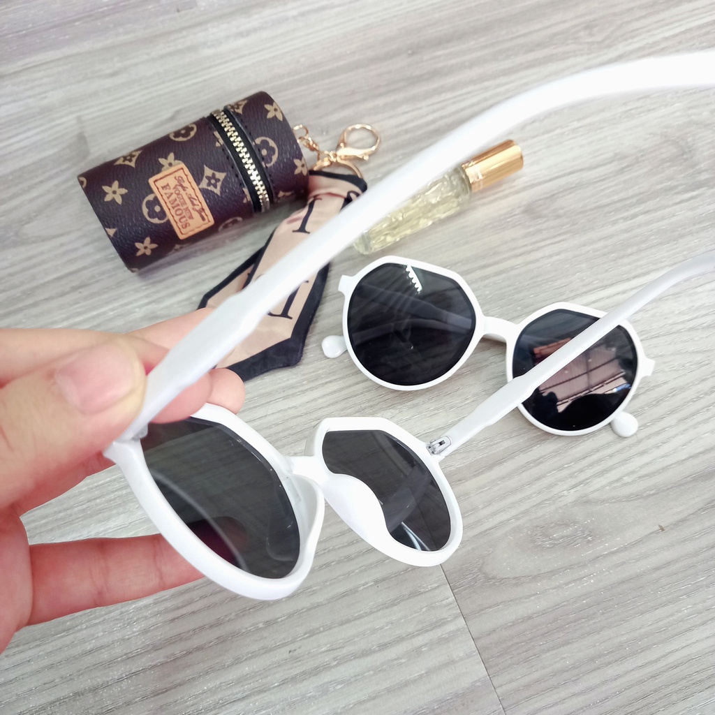 Mắt Kính Thời trang Nam Nữ Phong Cách Hàn Quốc- Kính râm Unisex Kiểu Dáng Sang Trọng Trẻ Trung