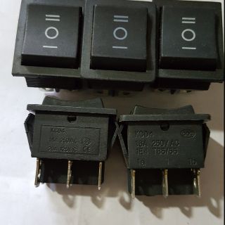 Công tắc 3 vị trí giá 5 cái