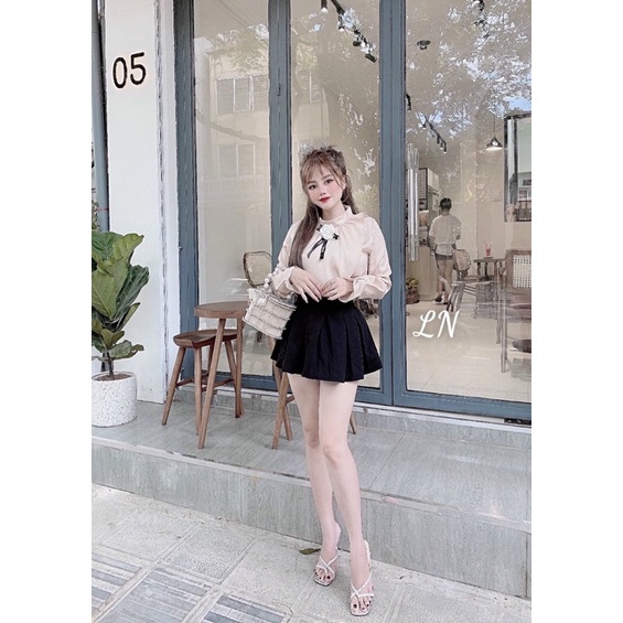 Áo sơ mi lụa kèm tag hoa - áo sơ mi công sở