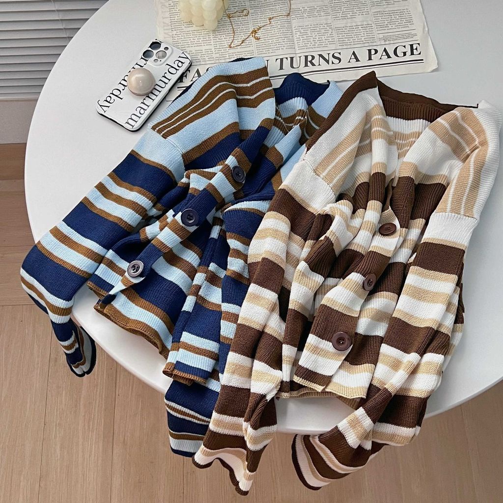 Áo Cardigan Dệt Kim Dáng Ngắn Màu Sắc Tương Phản Phong Cách Hàn Quốc Cho Nữ