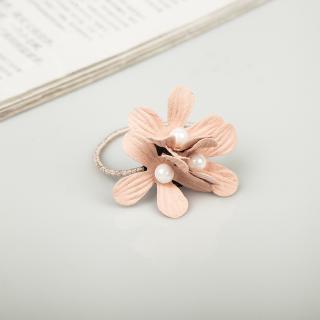 Dây cột tóc một tặng ngọc trai