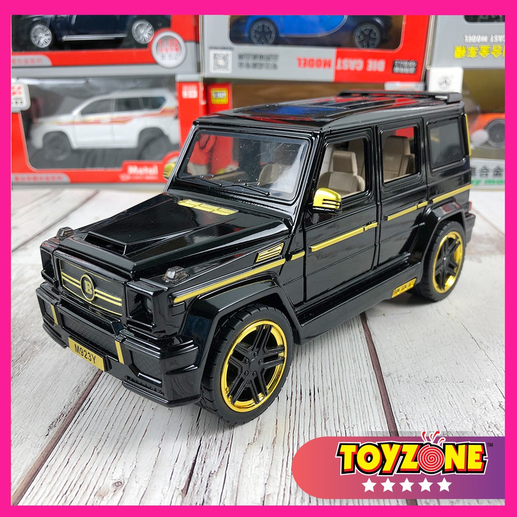 Mô hình xe ô tô Mercedes AMG G65 Brabus tỉ lệ 1:24 chất liệu hợp kim cao cấp, có đèn và âm thanh.