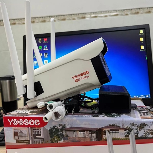 Camera Yoosee ngoài trời thân xoay 4 râu 48 led 5.0Mpx siêu nét,chống nuớc, xoay 180 độ,xem đêm có màu,bảo hành 12 tháng