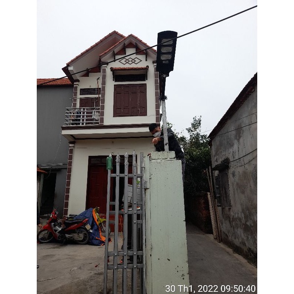 đèn năng lượng mặt trời