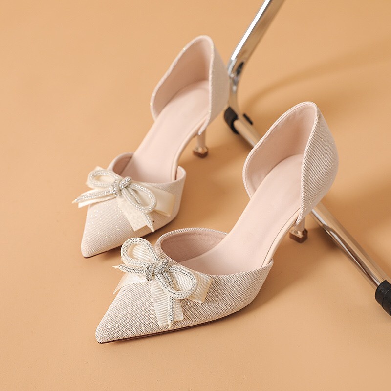 GIÀY CAO GÓT NỮ BEESHOES MŨI NHỌN - GIÀY CAO GÓT NỮ GÓT NHỌN CAO 7 PHÂN SẴN MÀU KEM - ĐEN 220556