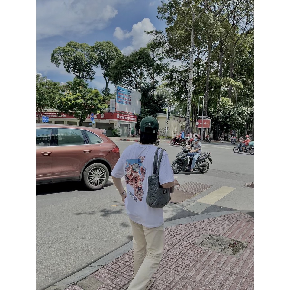 Áo thun form rộng Paradox tay lỡ - Unisex - In hình - TRIPPY ASTRO - Màu trắng