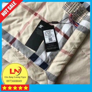 Chăn BURBERRY Loại Viền To Đẹp
