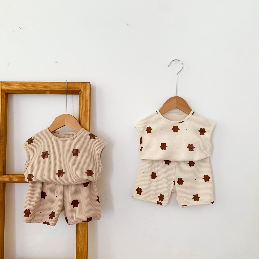 Bộ Áo Sơ Mi Sát Nách + Quần Short Cotton In Hình Gấu Dễ Thương Dành Cho Bé Gái 1-5 Tuổi