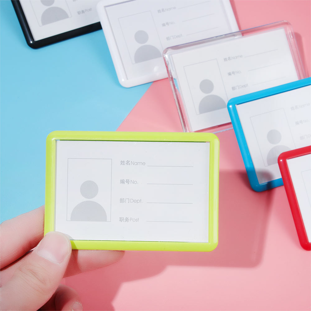 Bao giữ thẻ nhân viên cho y tá bác sĩ tiện lợi