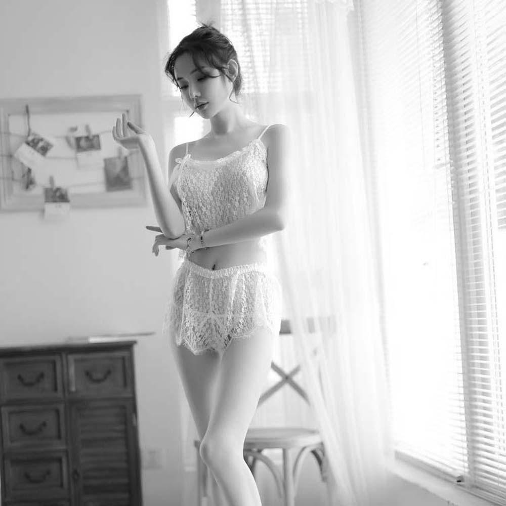 Bộ Đồ Ngủ Cổ Chữ V Phối Ren Ngọt Ngào Dành Cho Nữ