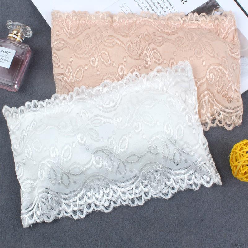 Áo lót ống ren hoa có mút lót tiện dụng