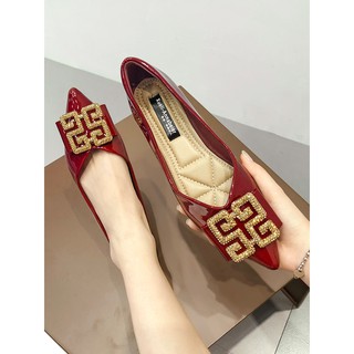 Giày đế bệt mũi nhọn thiết kế nhã nhặn dành cho nữ có size lớn
