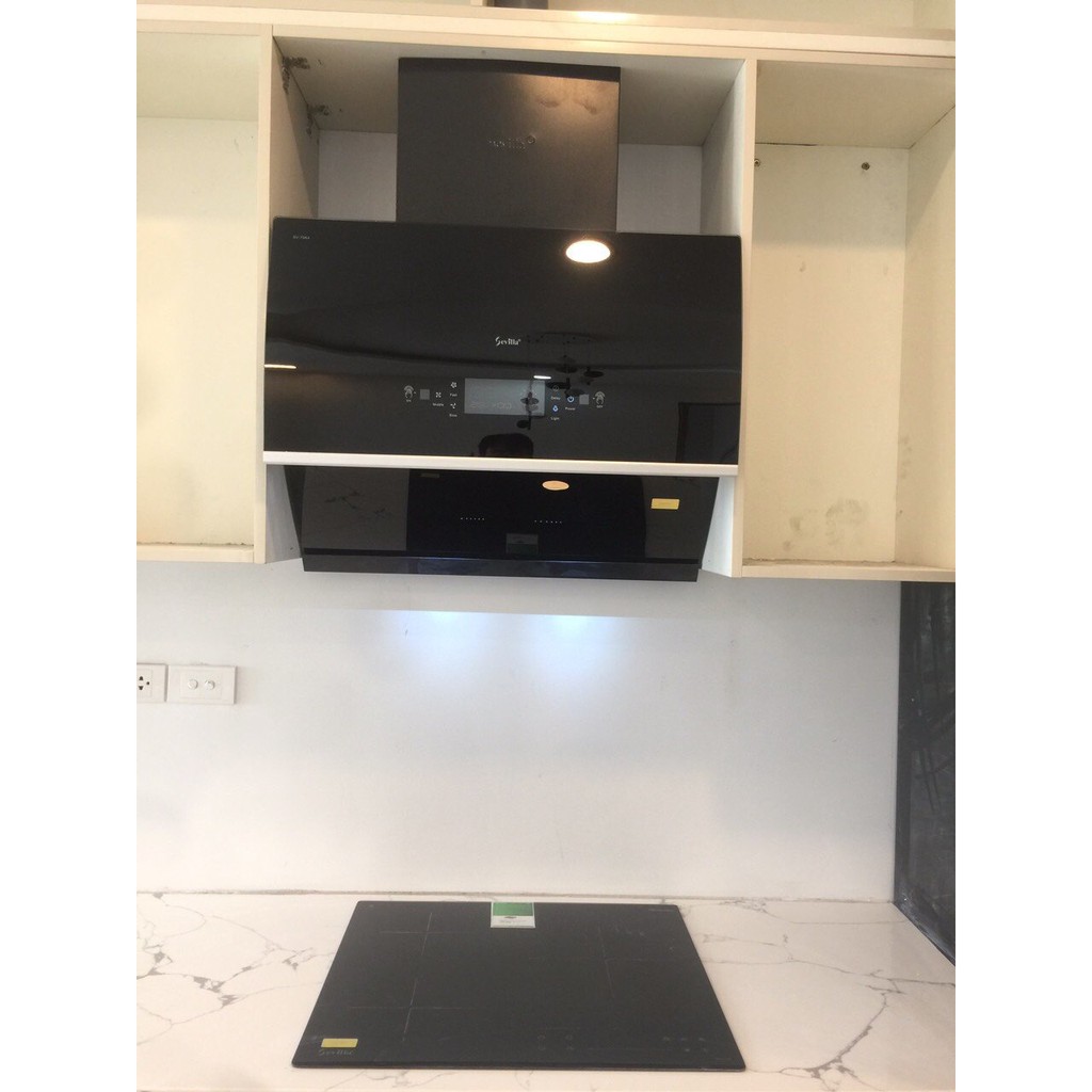 Máy hút mùi Sevilla SV 70K4 / SV 90K4 Hút mùi nhà bếp vẫy tay thông minh, Cửa mở tự động, Công suất cao, HÀNG CHÍNH HÃNG