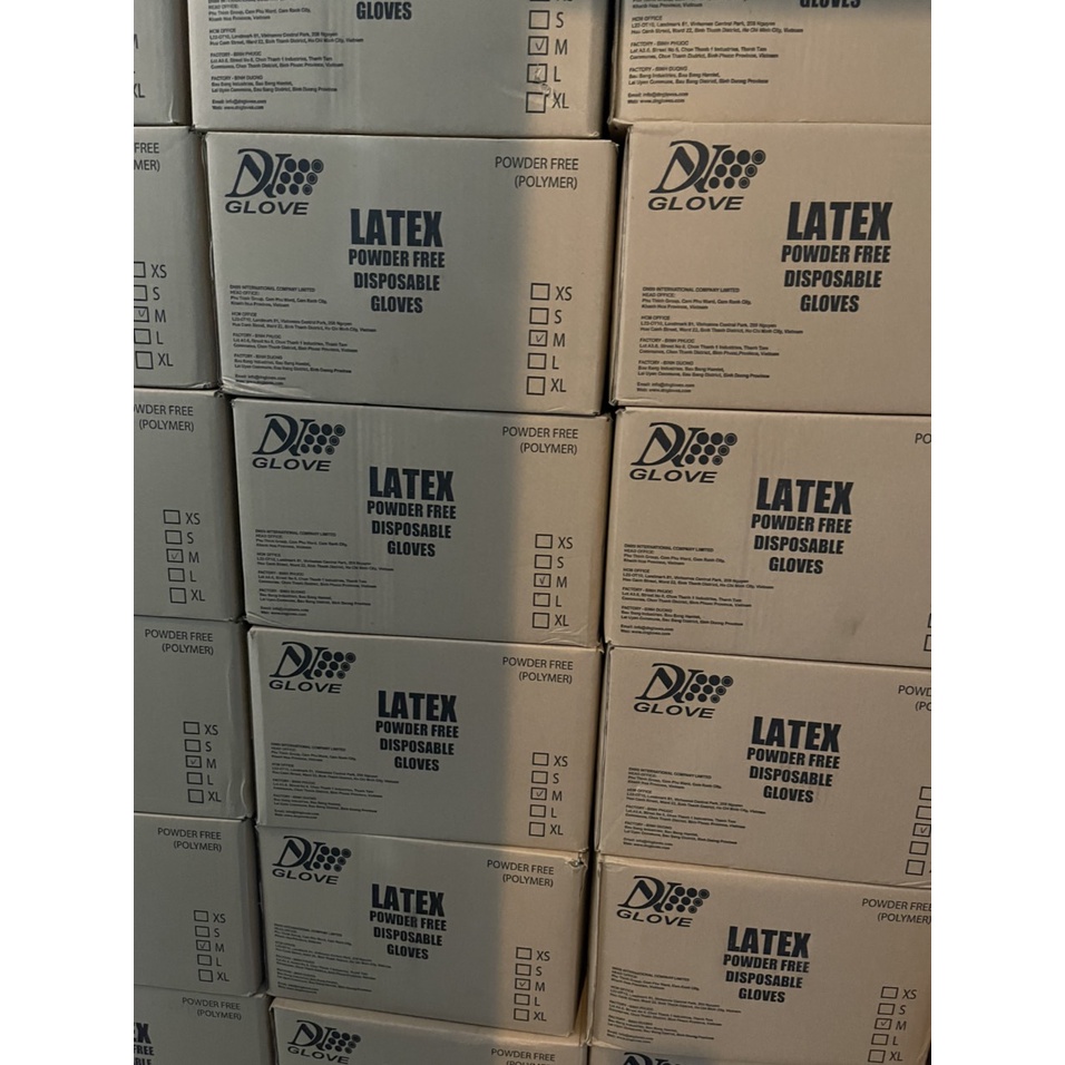 Găng tay latex khám bệnh DNglove không bột size S, M, L màu trắng kem