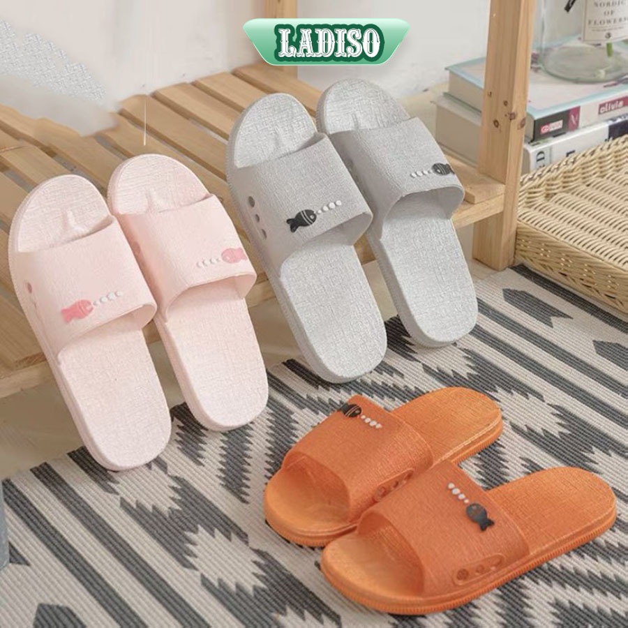Dép nữ quai ngang LADISO chất liệu cao su non  êm chân mang trong nhà tolet chống trượt - TT371