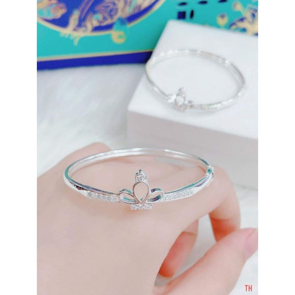 Lắc tay vương miện bạc