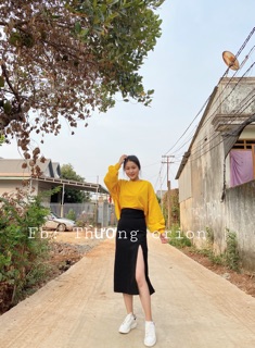 CHân váy siêu HACK CHÂN