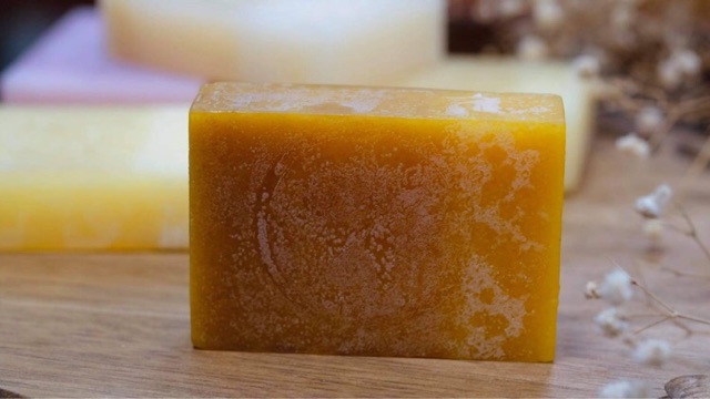 Xà bông tinh dầu - Sản phẩm được nghiên cứu và sản xuất bởi các nhà khoa học Viện Hàn lâm KHCNVN | BigBuy360 - bigbuy360.vn