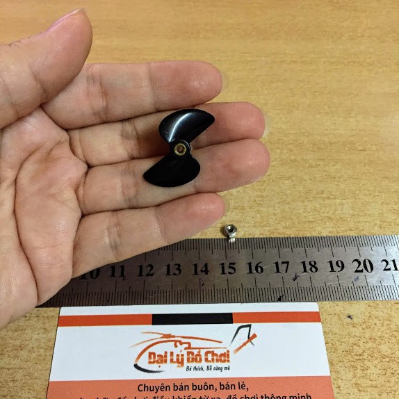 Chân vịt kèm ốc chính hãng dành cho shuang ma 7011