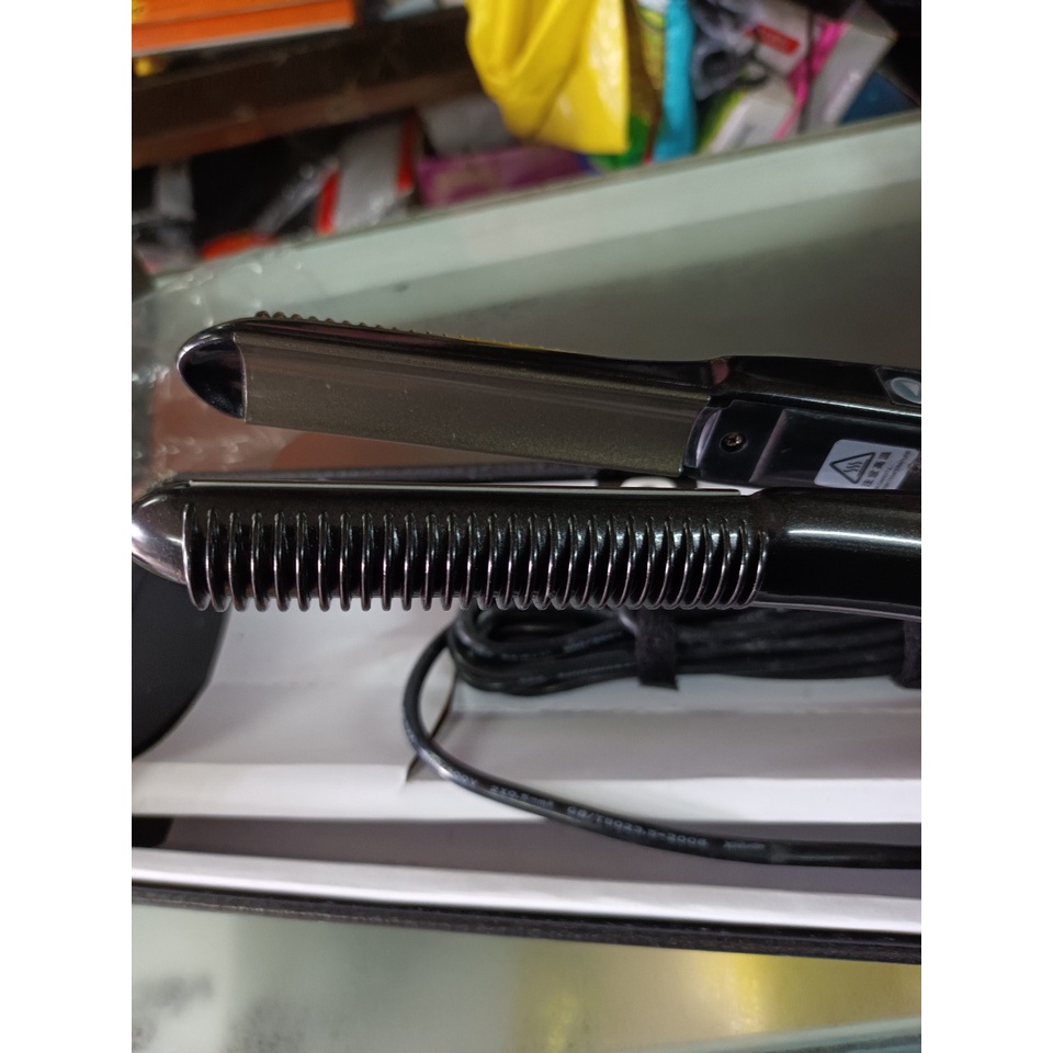 Máy Ép Uốn Tóc Lưỡi Cong Cao Cấp CHAOBA CB N9207