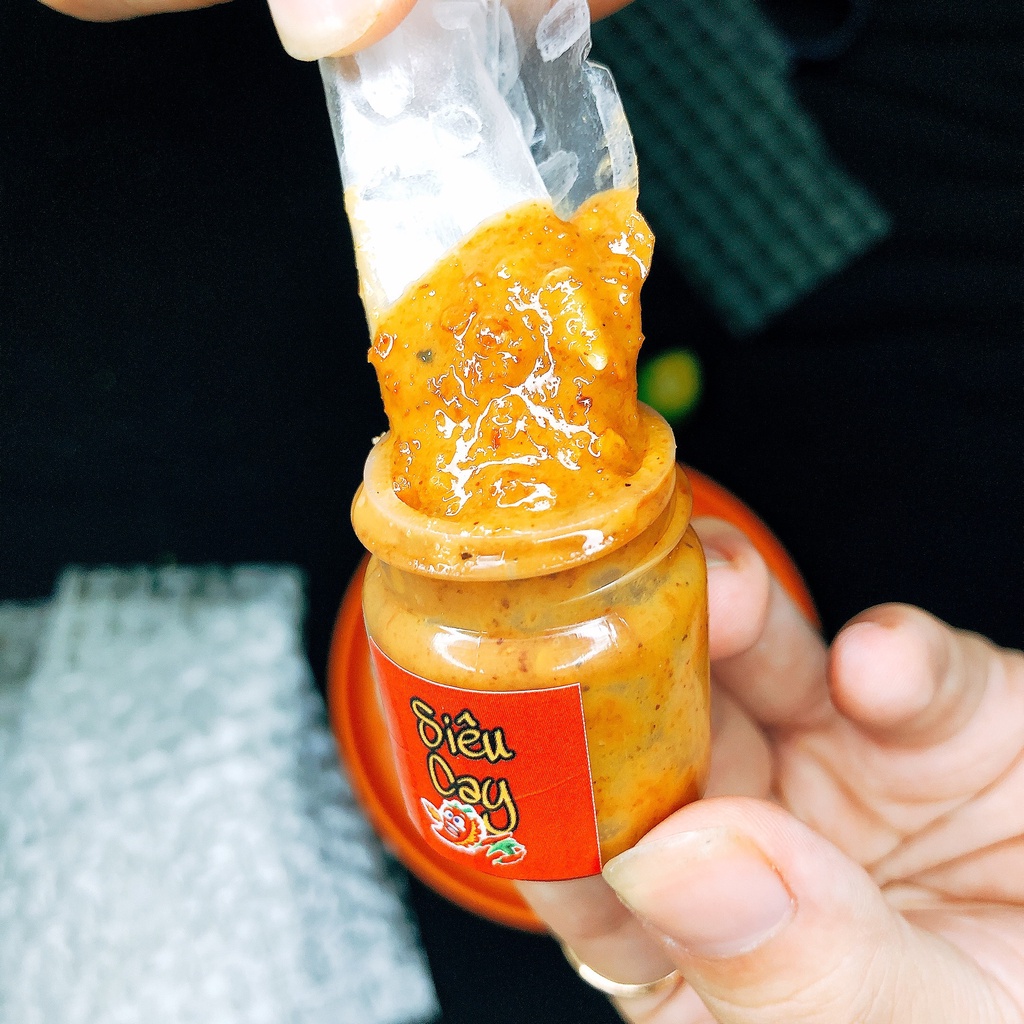Bánh tráng chấm sốt tắc thần thánh chua cay độc quyền Snack Cô Tấm