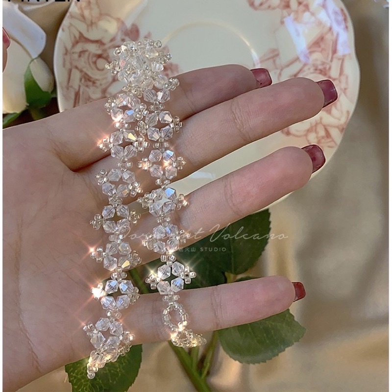 Vòng cổ đá pha lê...